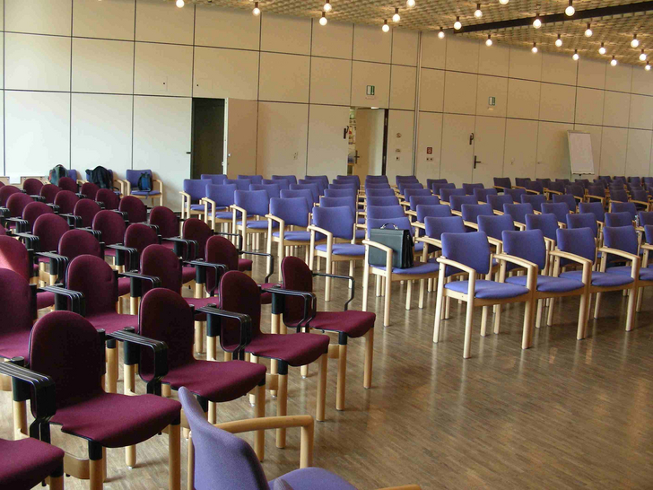 Großer Saal in der Albertinen Akademie in Hamburg-Schnelsen